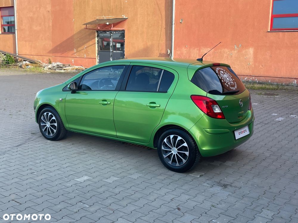 Opel Corsa 1.4 16V Navi - 36