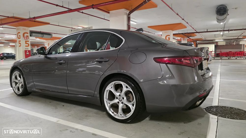 Alfa Romeo Giulia 2.2 D Super AT8 - 4