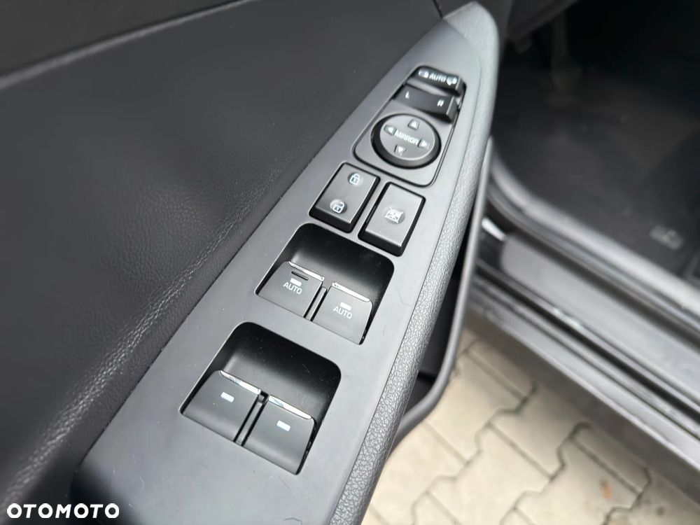 Hyundai Tucson - 16