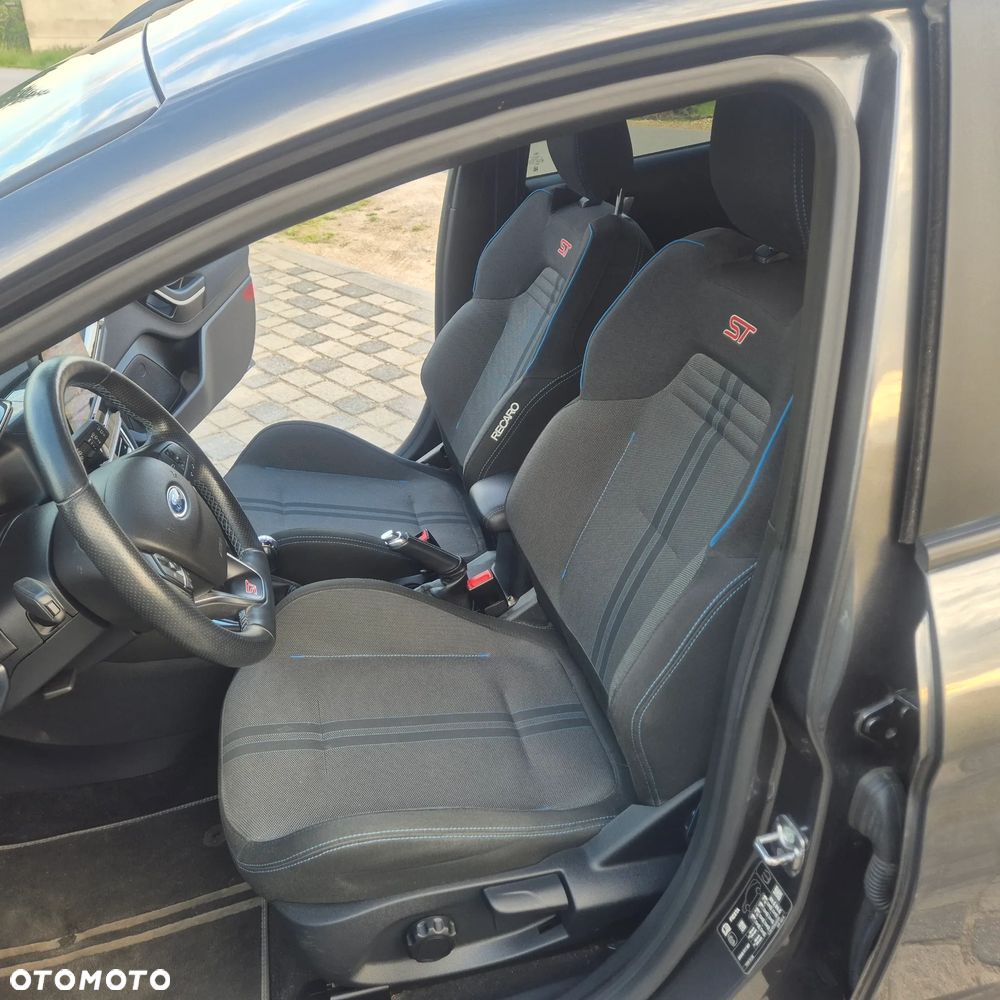 Ford Fiesta 1.5 EcoBoost S&S ST - 19