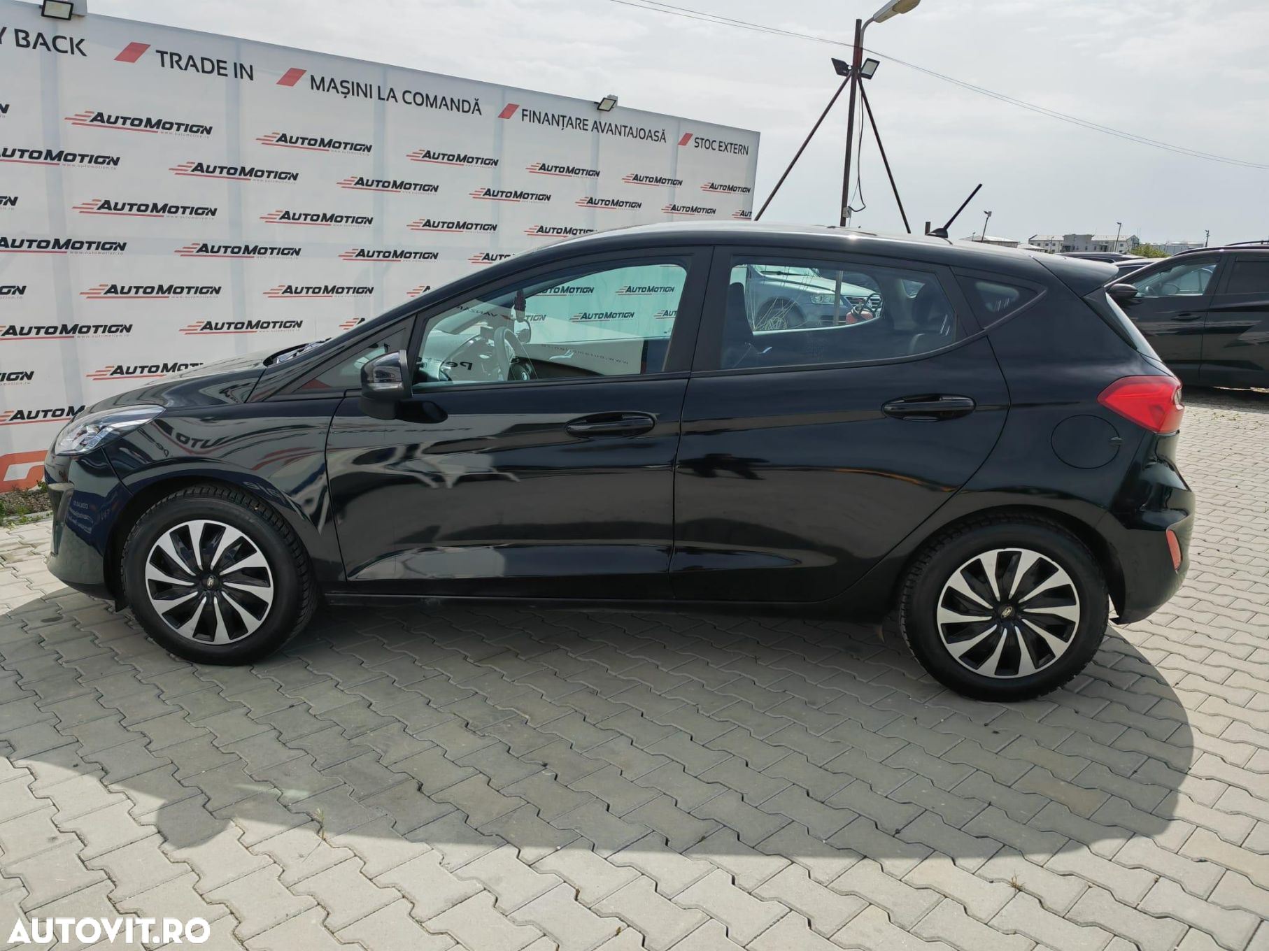 Ford Fiesta - 7