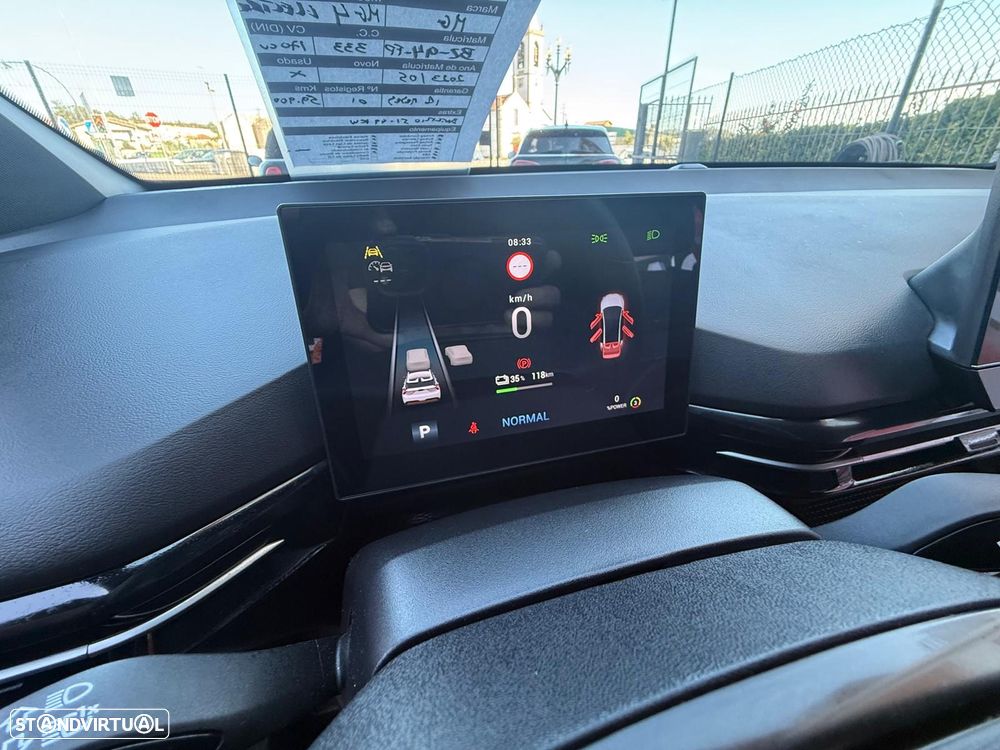 MG MG4 51 kWh Standard - 14