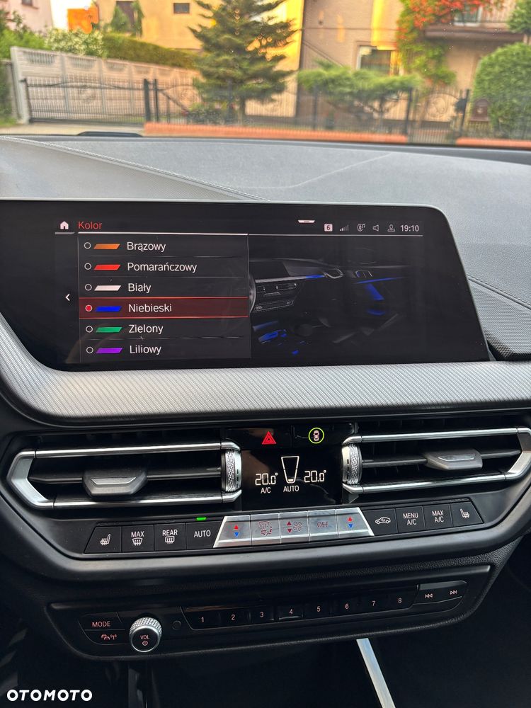 BMW Seria 2 218i - 16