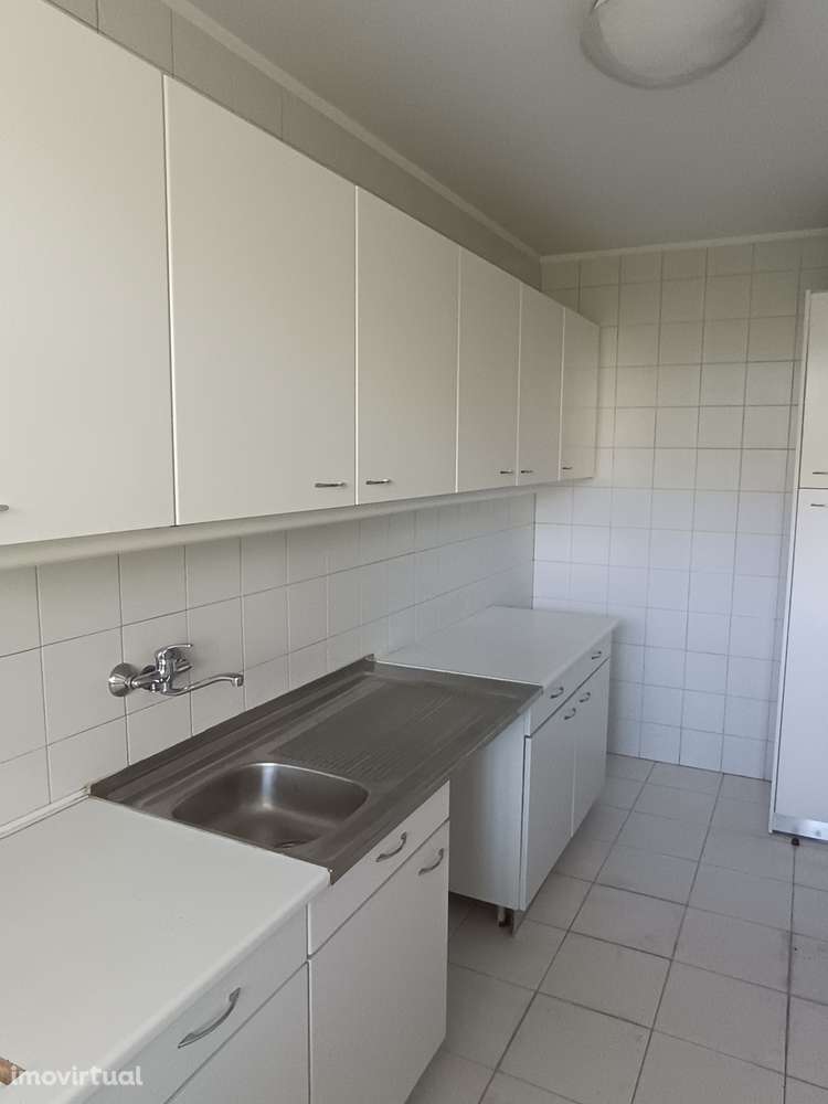 Apartamento com Potencial para conversão em T2, Matosinhos - Grande imagem: 5/22