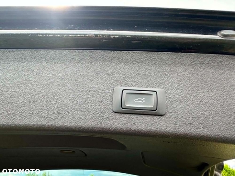 Audi A4 Avant 2.0 TDI clean diesel Quattro S tronic - 8