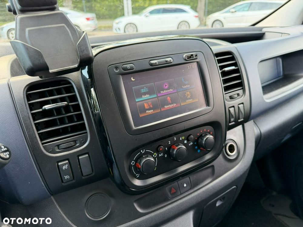 Opel Vivaro - 17
