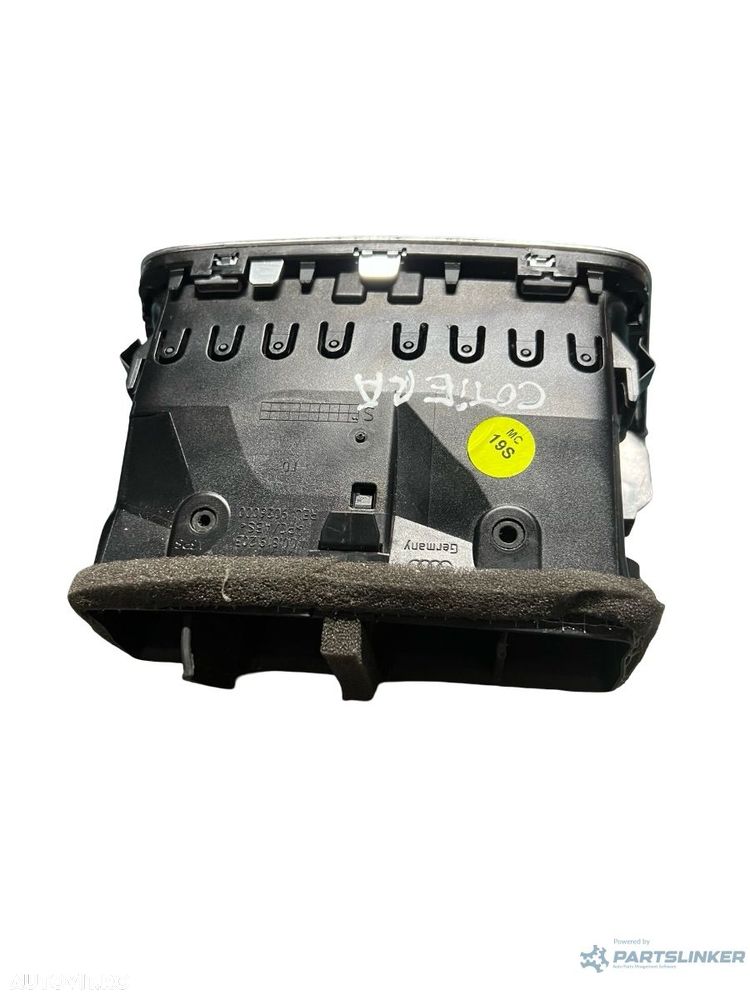 Grila de ventilatie spate AUDI A6/S6 IV Saloon 4G2, C7, 4GC 2010 - 2018 4G0819203 - 2