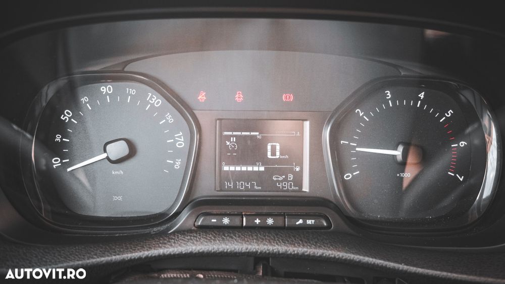 Toyota Proace - 10