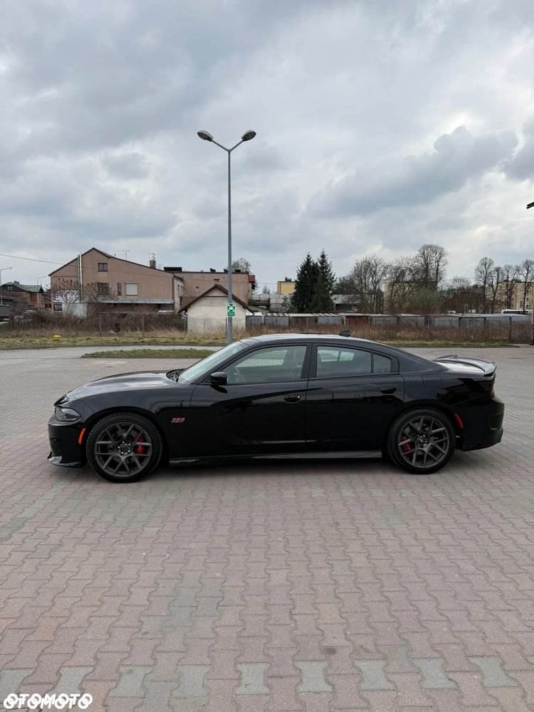 Dodge Charger 6.4 Scat Pack - 30