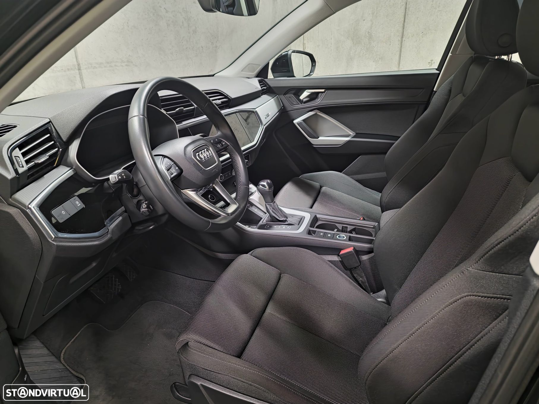 Audi Q3 45 TFSIe S line S tronic - 34