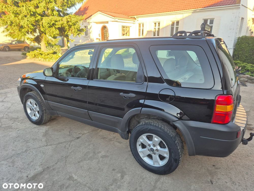 Ford Maverick 2.3 - 10