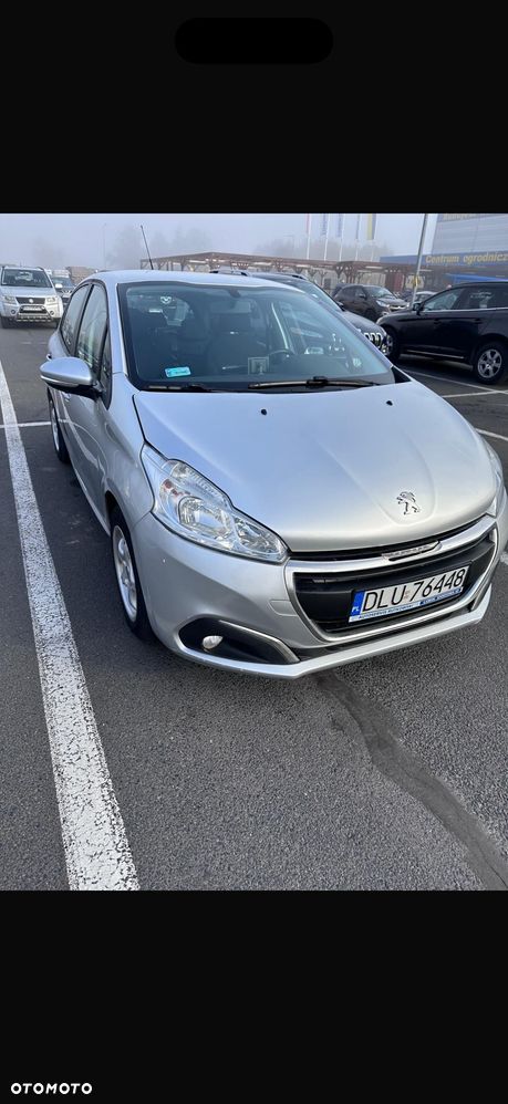Peugeot 208 1.6 BlueHDi Active S&S - 9