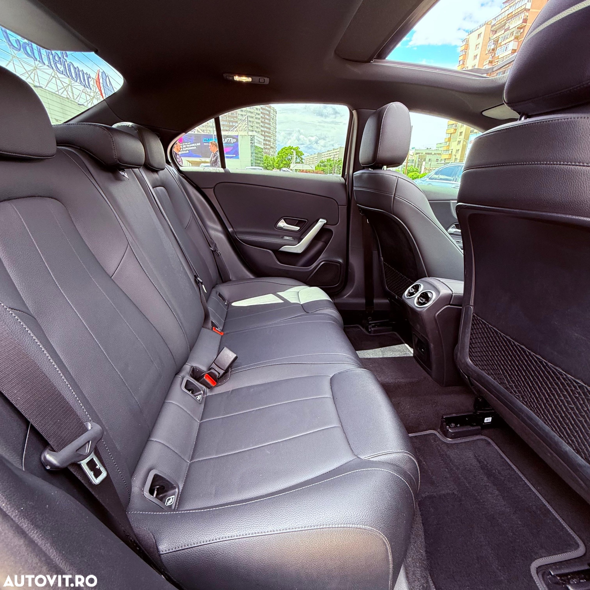Mercedes-Benz A 200 4Matic 8G-DCT Edition 2021 - 10