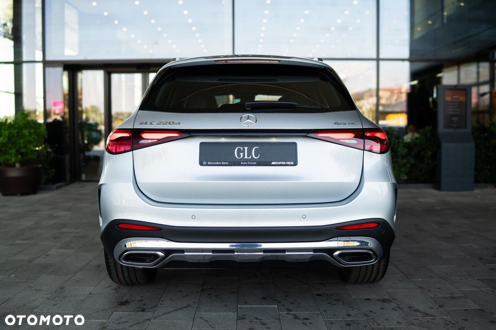 Mercedes-Benz GLC - 5