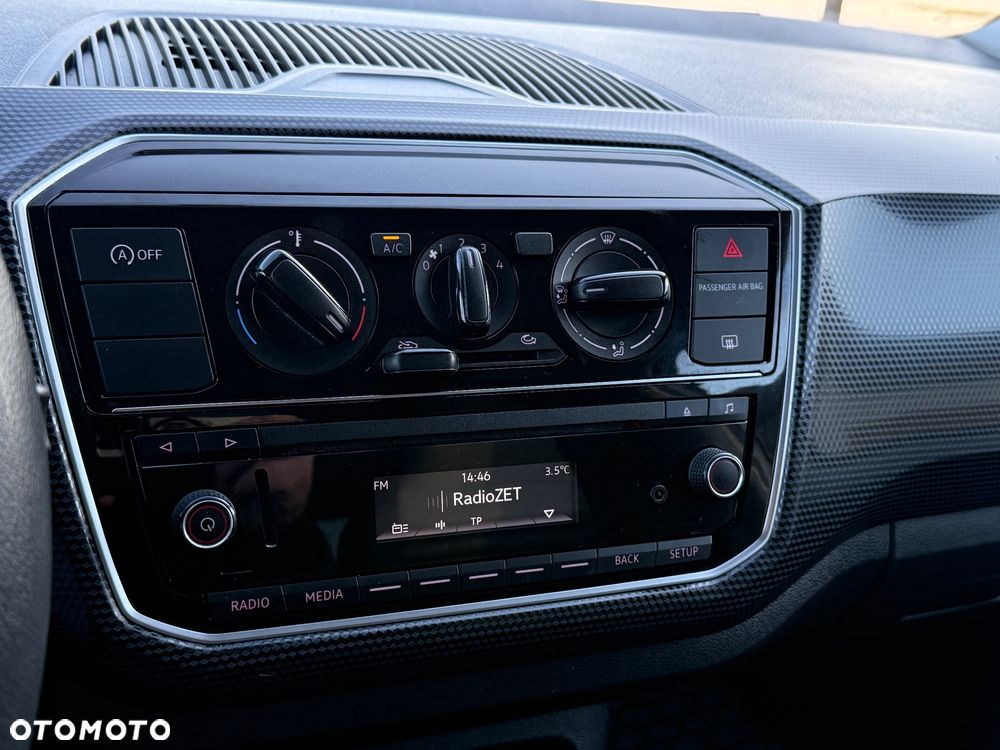 Volkswagen up! Start-Stop special black pearl - 23