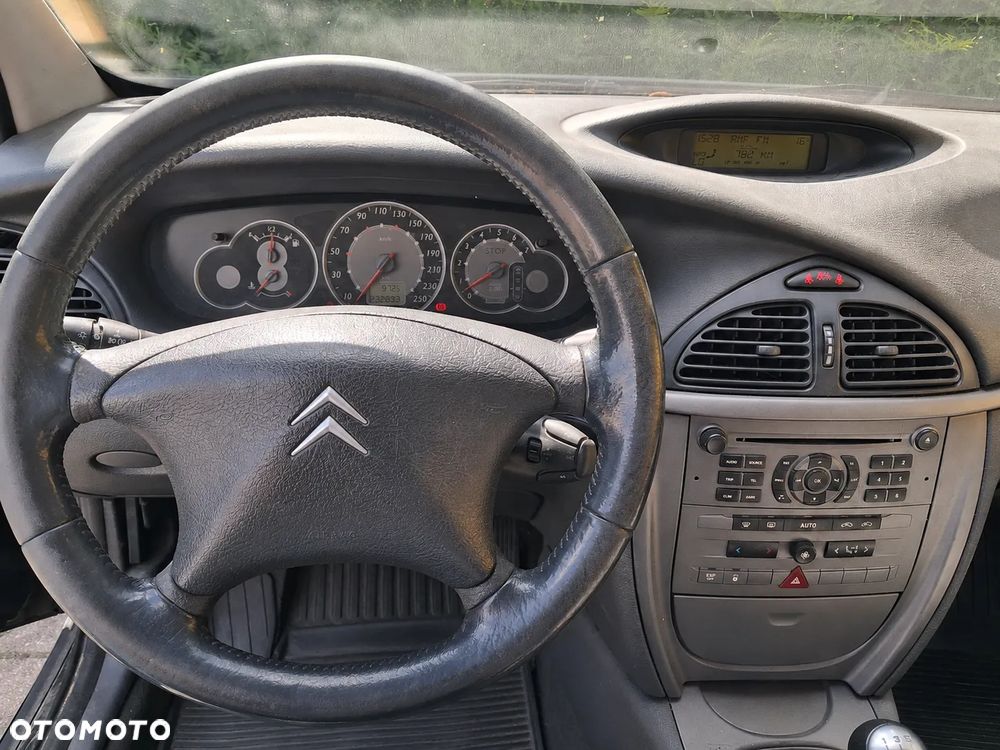 Citroën C5 II 1.8i 16V SX - 32