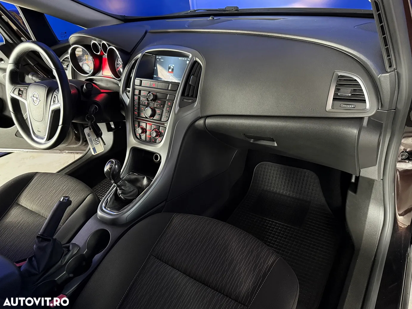 Opel Astra - 18