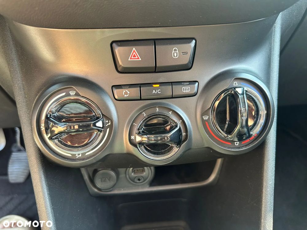 Peugeot 208 82 PureTech Style - 16