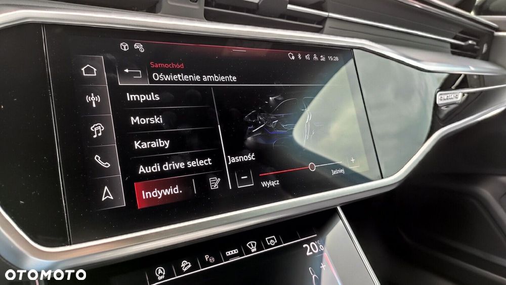 Audi A6 Allroad - 32