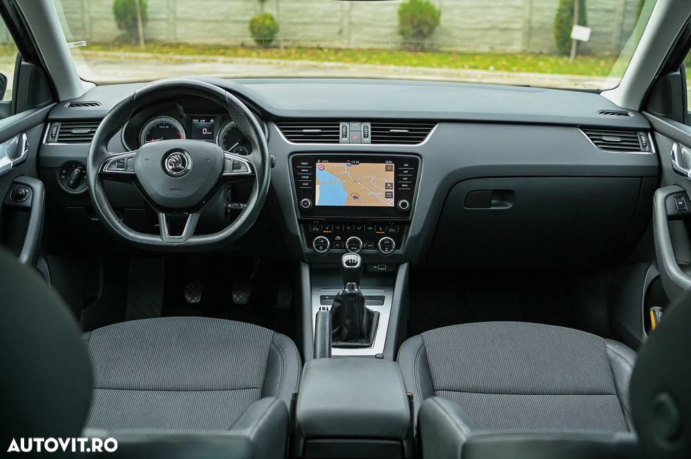 Skoda Octavia Combi 1.0 TSI Ambition - 27