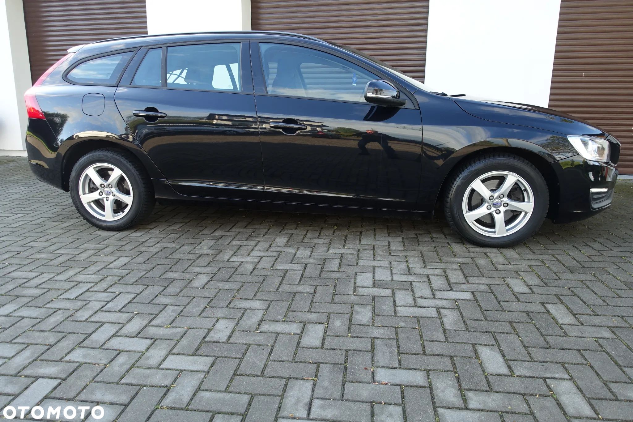 Volvo V60 D2 Edition - 1