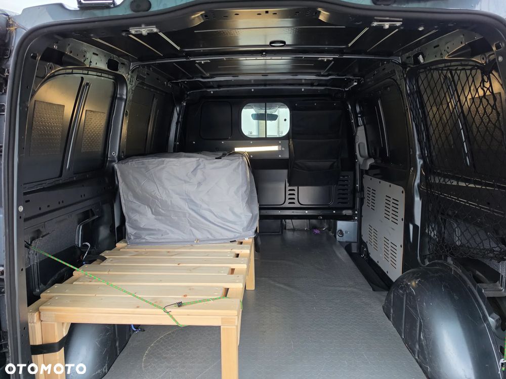 Mercedes-Benz Vito - 13