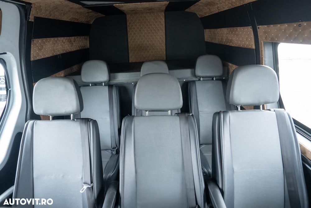 Renault Master 2.3 Blue dCi 165 TT Combi 3,5t L2H2 8+1 - 18