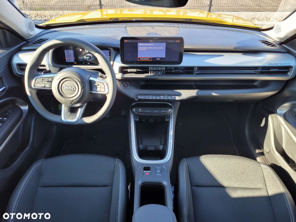 Jeep Avenger 1.2 T3 mHEV Summit FWD eDCT6 - 7