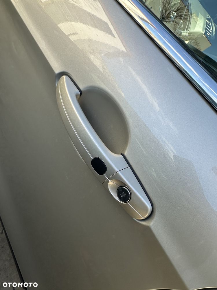 Ford Escape ver-2-0-ecoboost-awd-titanium - 8