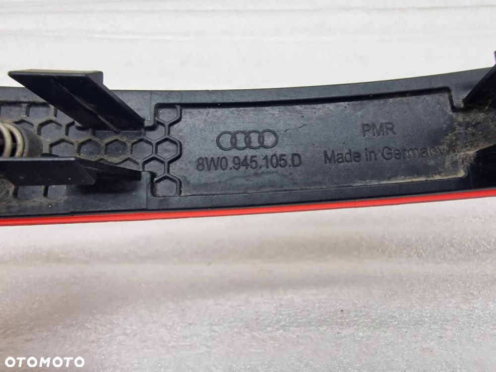 AUDI A4 B9 15- S-LINE LEWY ODBLASK ZDERZAKA TYLNY TYLNI TYŁ , NR 8W0945105D , NR AUKCI H53 - 8