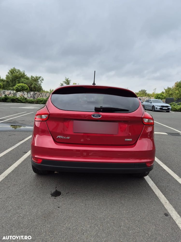 Ford Focus 1.0 EcoBoost Trend - 10