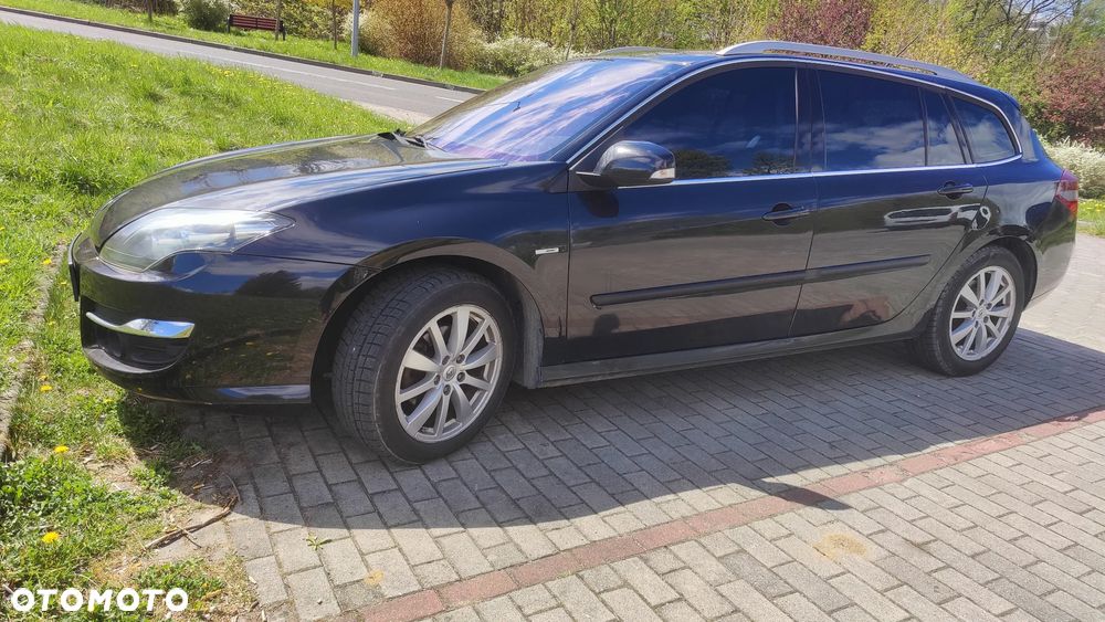 Renault Laguna dCi 175 FAP Bose Edition - 9
