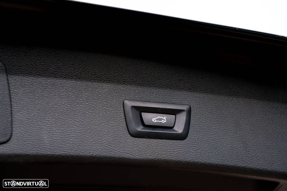 BMW X1 xDrive25e xLine - 27