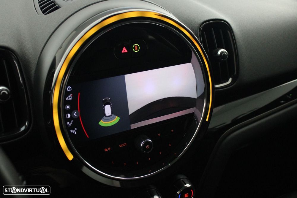 MINI Countryman Cooper SE ALL4 Auto - 14