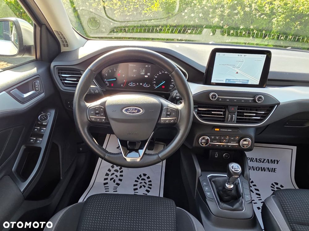 Ford Focus 1.0 EcoBoost STart-Stopp-System TITANIUM X - 23