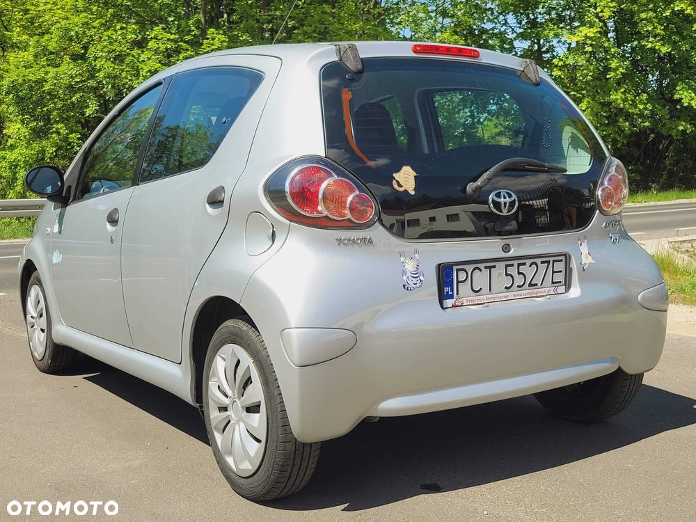 Toyota Aygo - 2