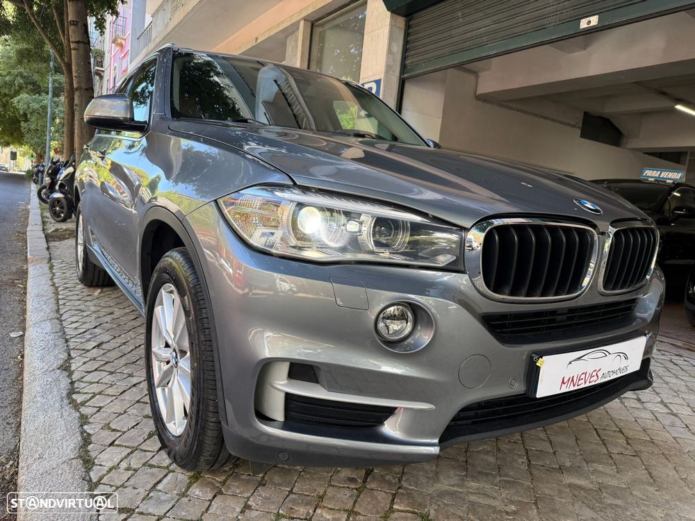 BMW X5 25 d sDrive Comfort 7L - 9