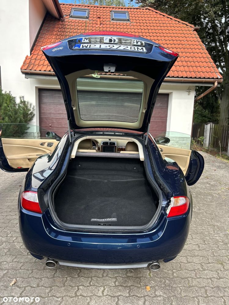 Jaguar XK - 7