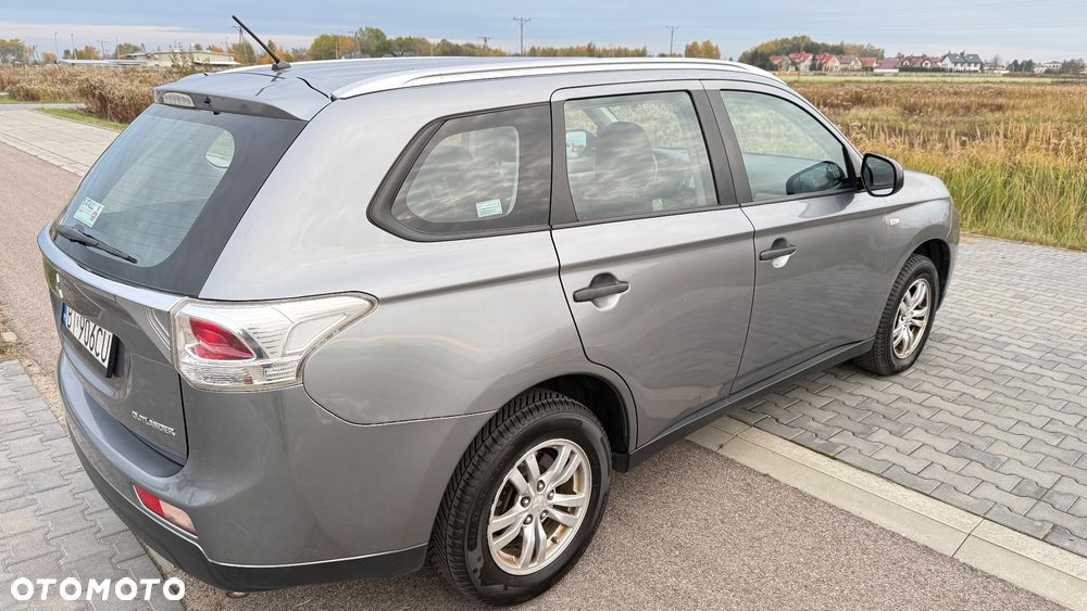 Mitsubishi Outlander 2.0 Intense 2WD - 5