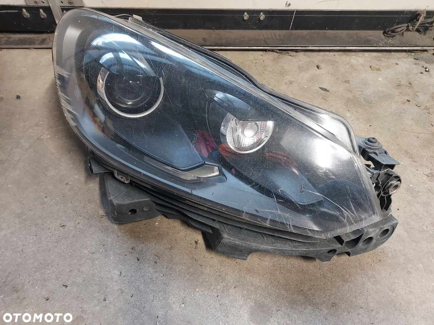 LAMPA PRZÓD PRAWA BI-XENON CZARNA VW GOLF 6 VI R20 08-12 5K1941752E - 3
