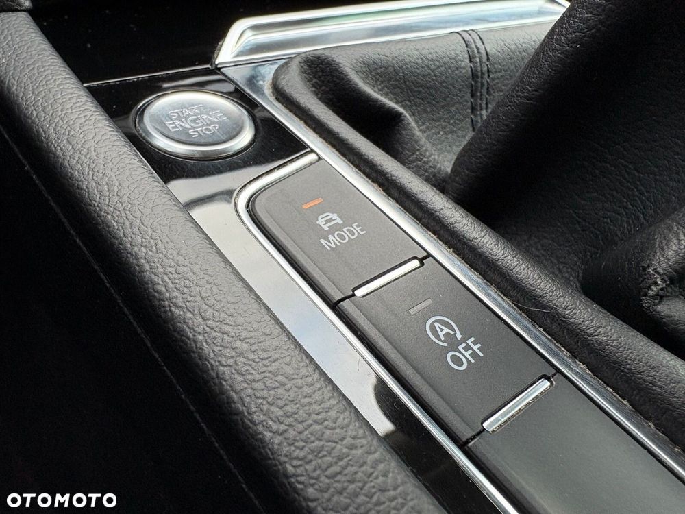 Volkswagen Passat Variant - 24