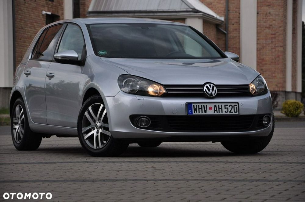 Volkswagen Golf - 11