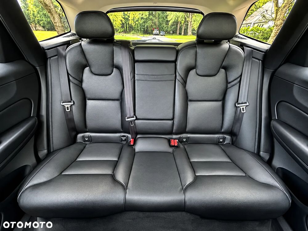 Volvo XC 60 - 23