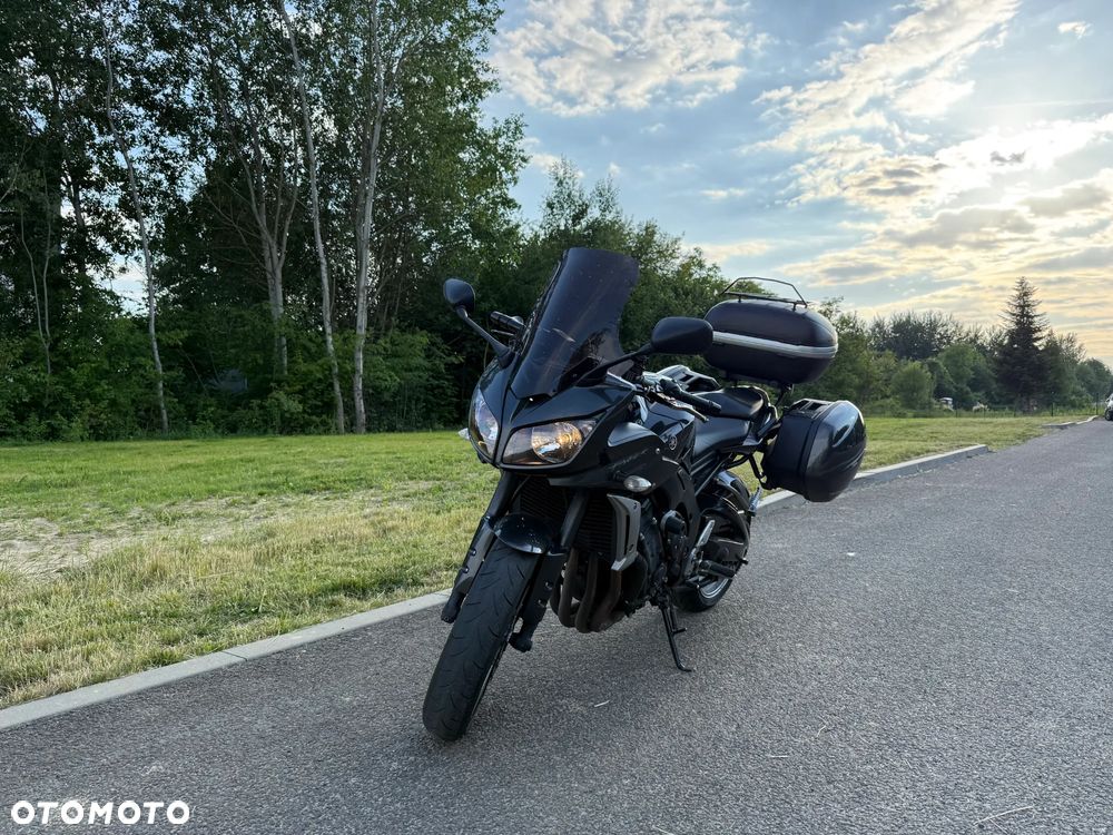Yamaha FZ - 9