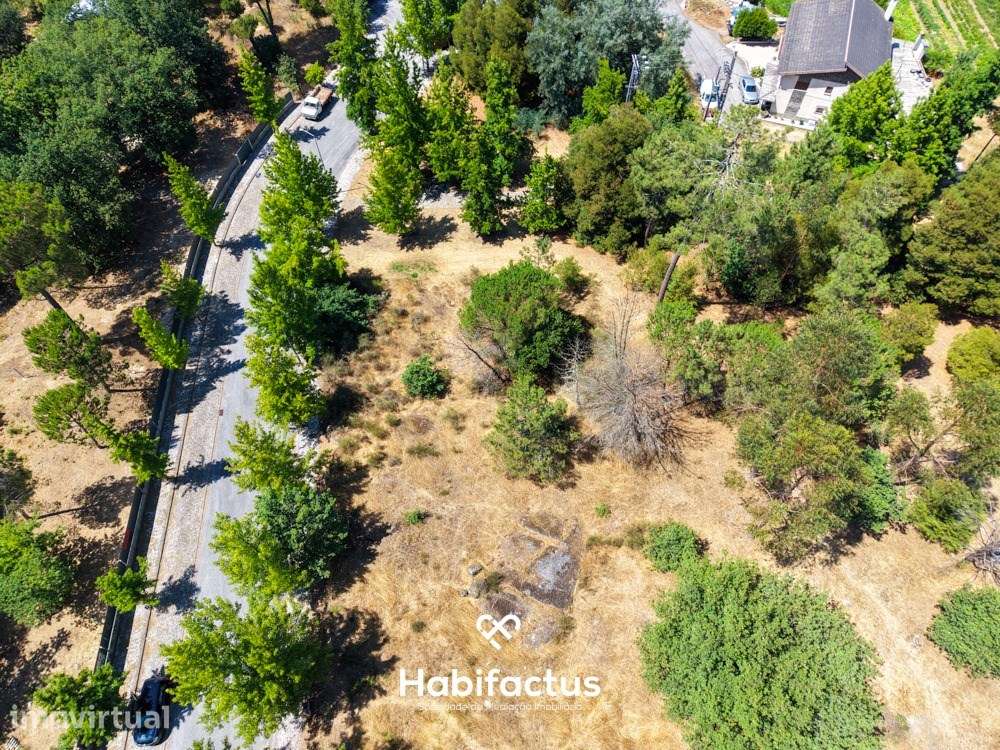 Lote para construção de moradia em banda em Rio de Loba - Grande imagem: 3/8
