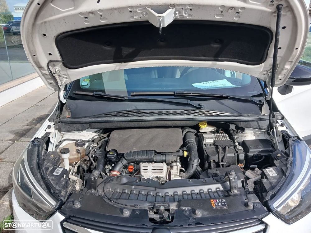 Opel Crossland X 1.2 T Innovation - 21