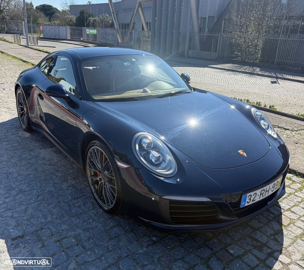 Porsche 911 Série F - 1