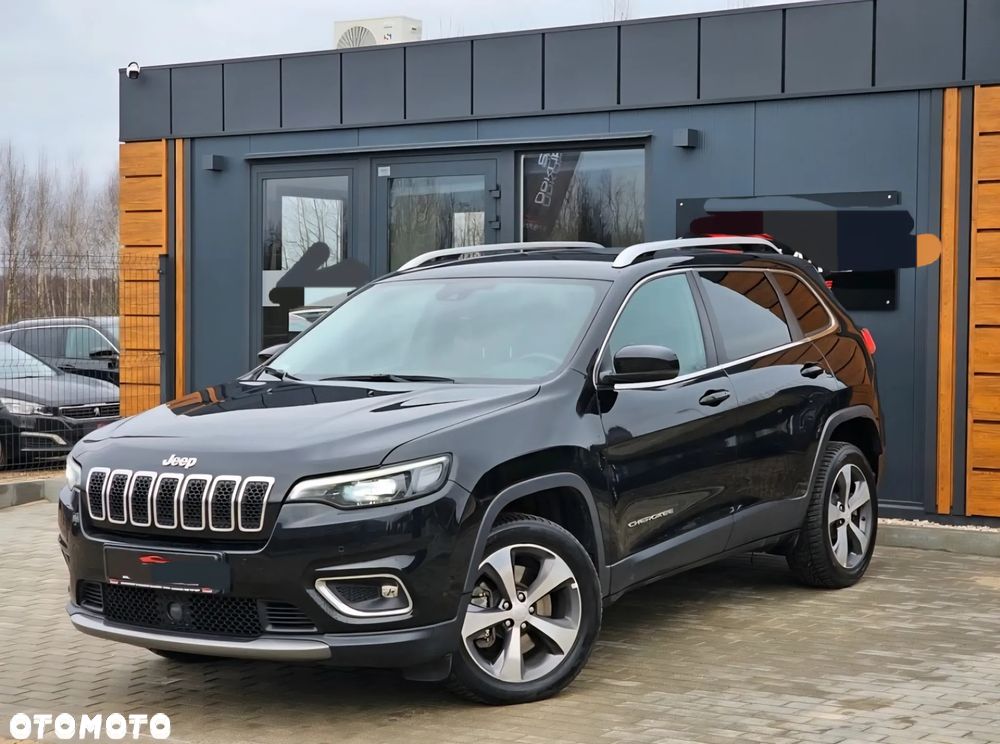 Jeep Cherokee - 1