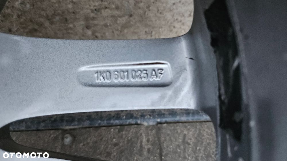 Felgi alufelgi VW Golf Passat Seat Skoda 17 5x112 17" Golf V 5 Golf VI 6 - 24
