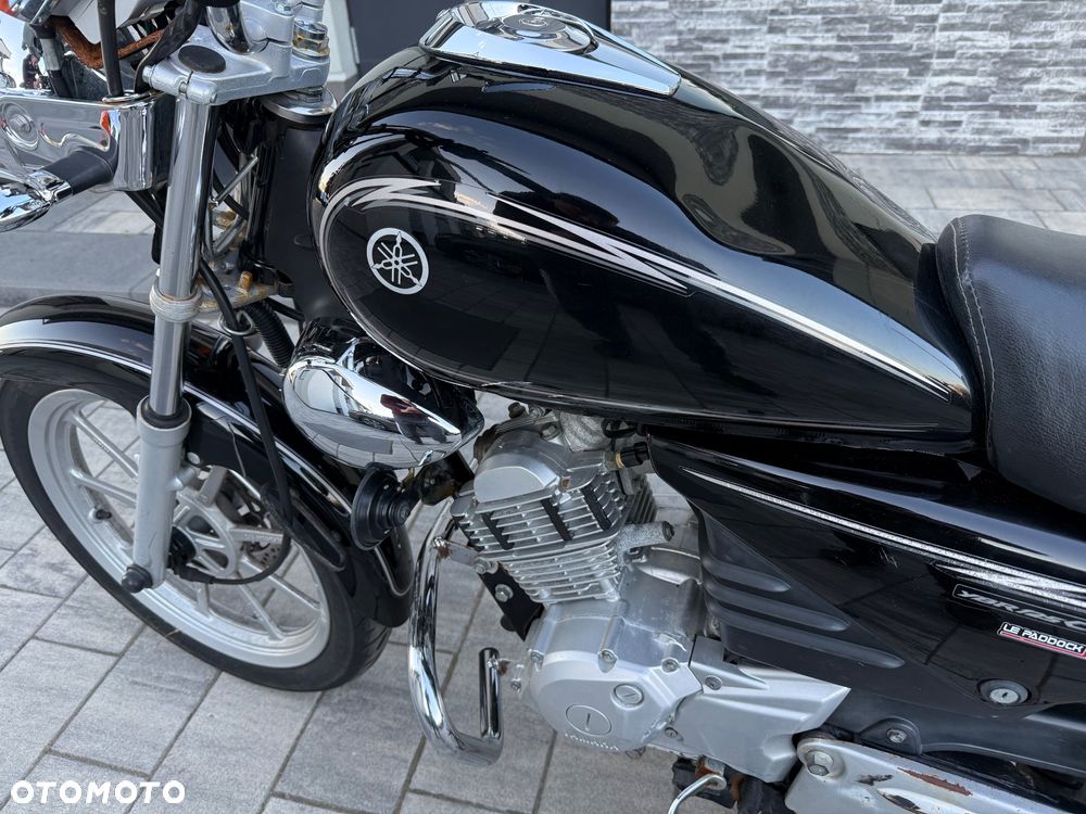 Yamaha YBR - 9